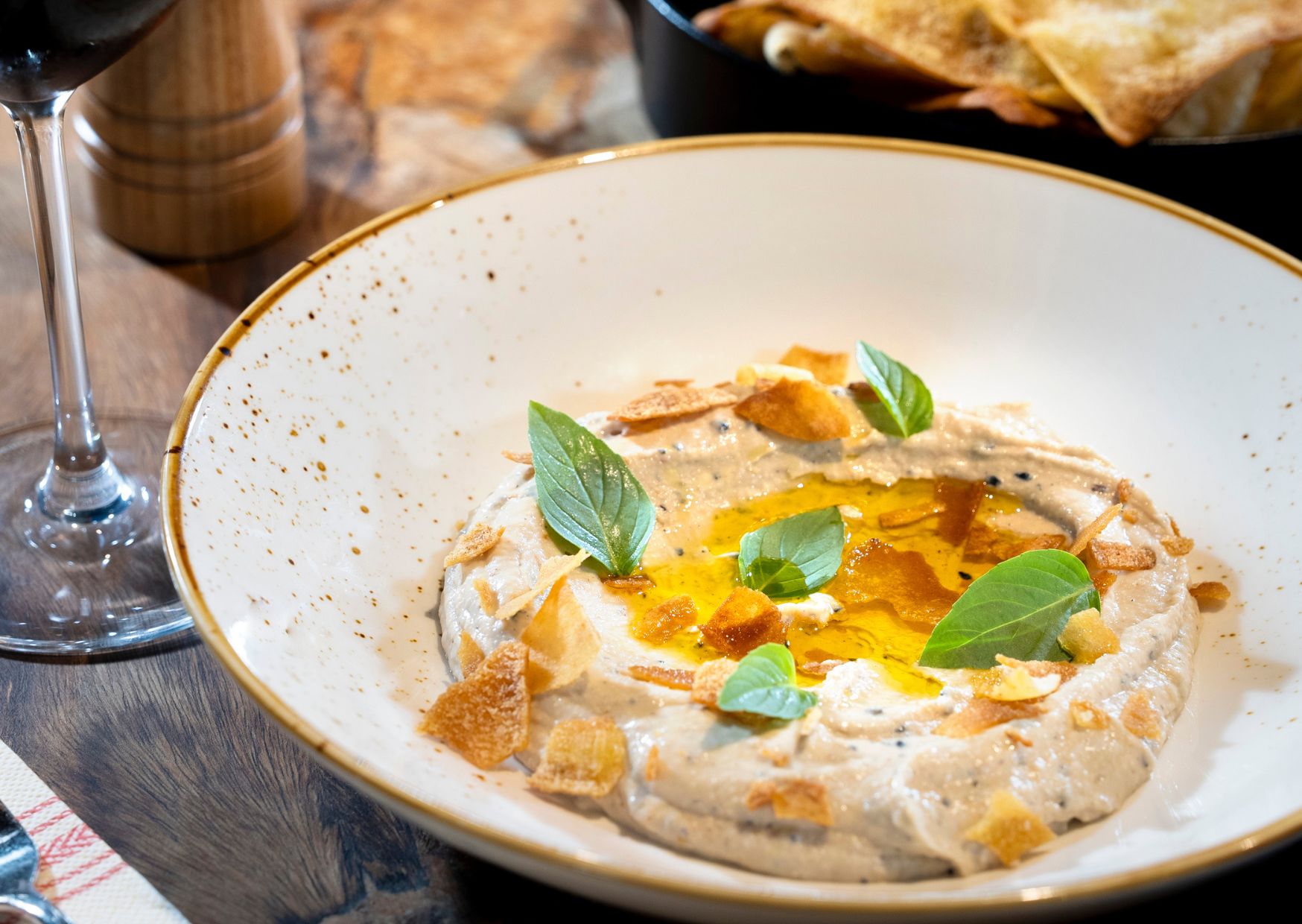 Houmous de haricots blancs à la caméline