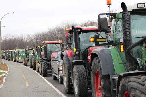 Manifestation devant le Canadien National